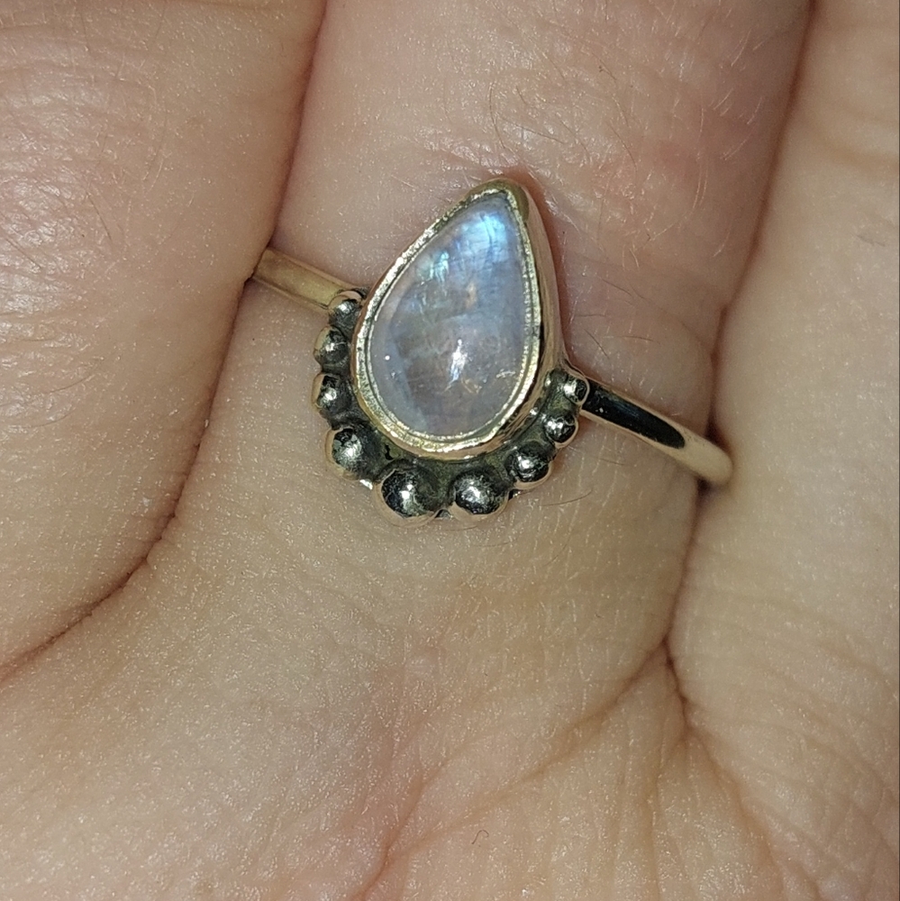 Teardrop Dainty Moonstone Silver Ring - Picture 5 of 7